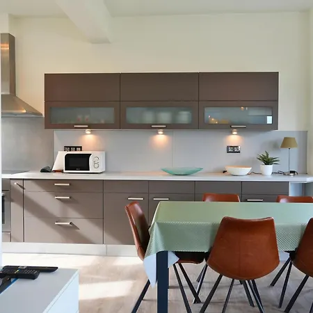 La Mascotte - Maison De Famille Pour 6 Personnes A Avec Double Garage By La Conciergerie * Koksijde