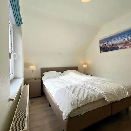 La Mascotte - Maison De Famille Pour 6 Personnes A Avec Double Garage By La Conciergerie Holiday home Koksijde